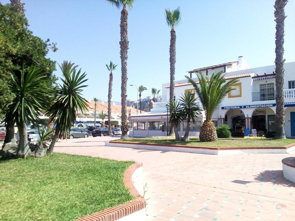 Salobrena Primera Linea De Playa Luaran gambar